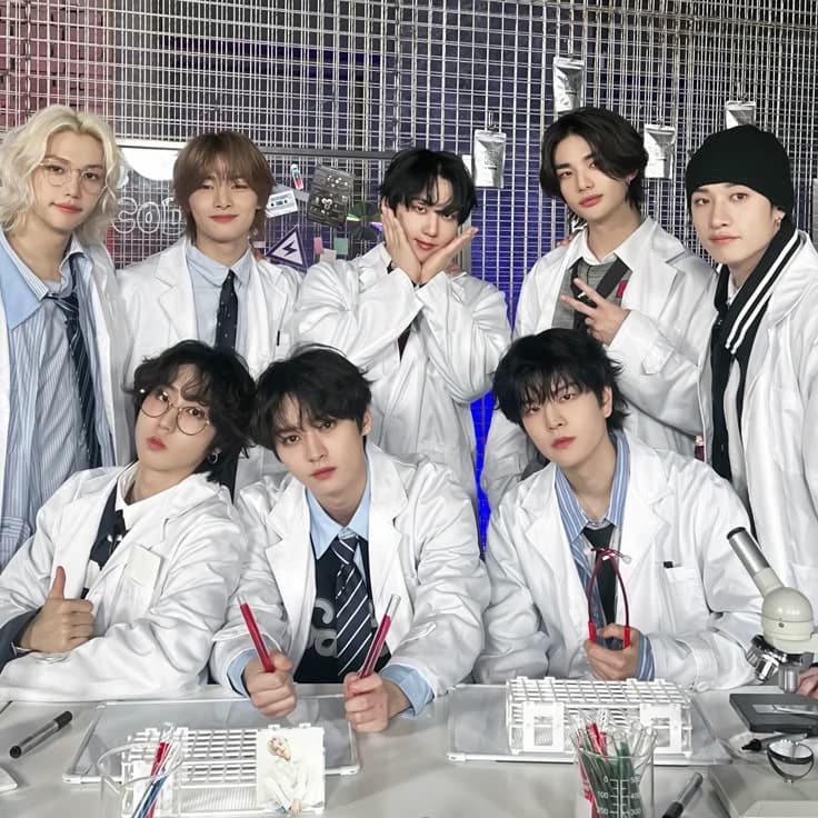 Thumbnail of Straykids | Феликс