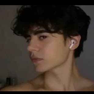 Thumbnail of Итан