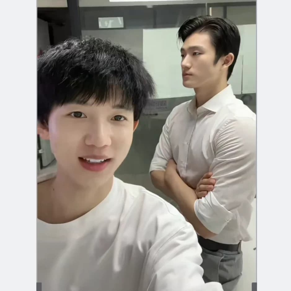 Thumbnail of 🇰🇷 Ким Сок Хоби 🇰🇷