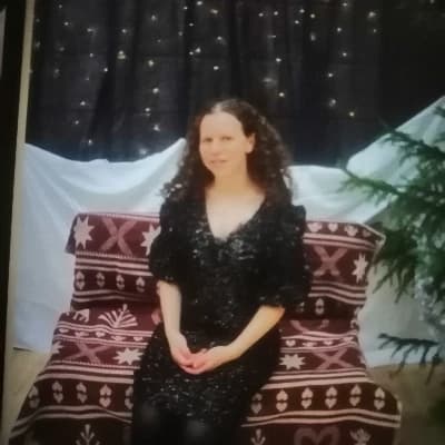 Thumbnail of Anna