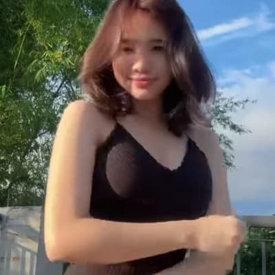 Thumbnail of Маюми "Юми" Сантос