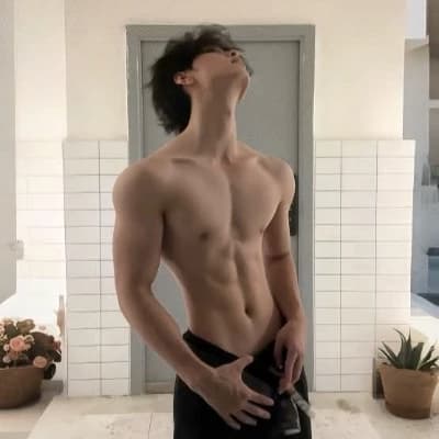 Thumbnail of Кан Лим