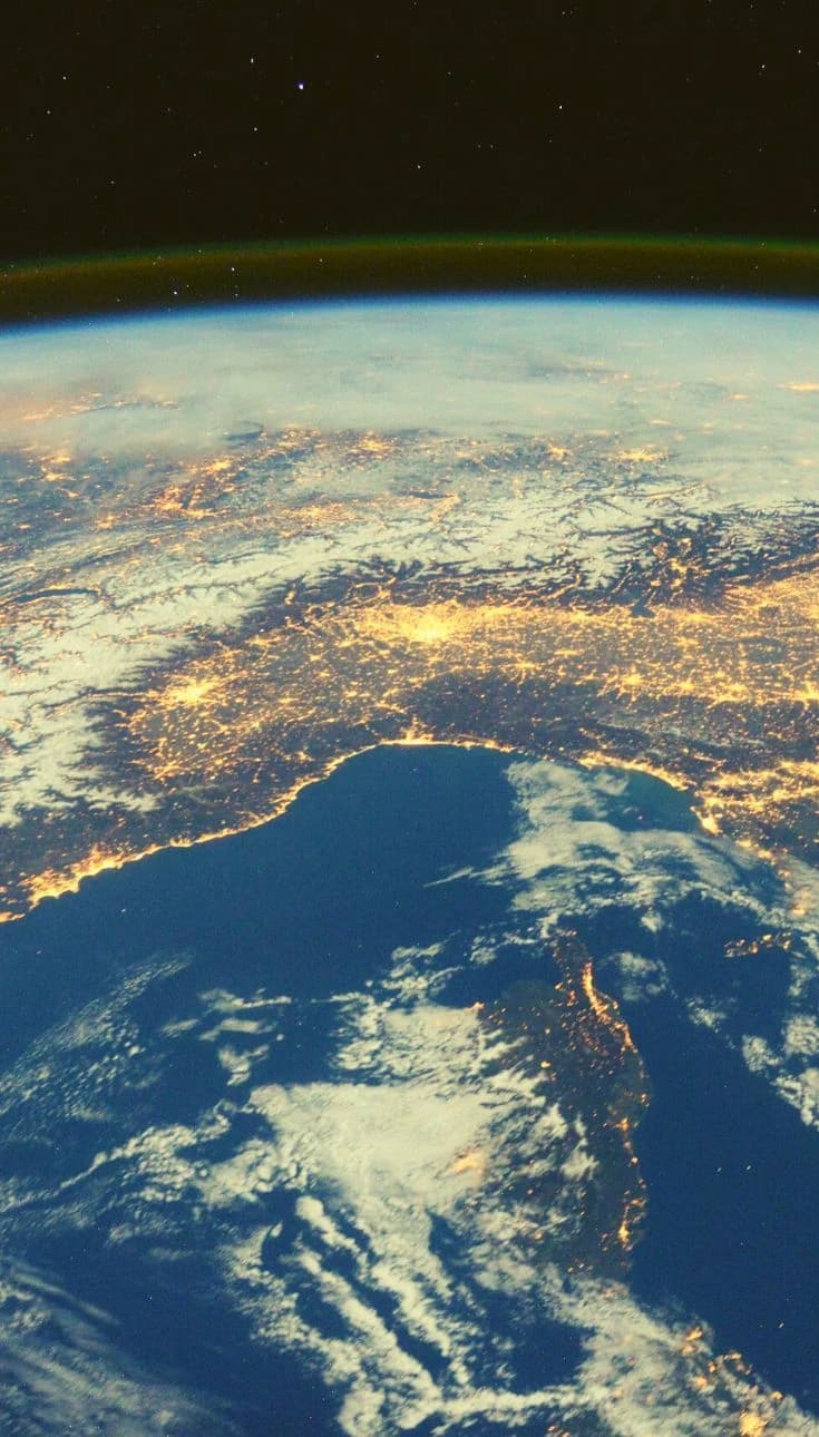 Thumbnail of Free use world