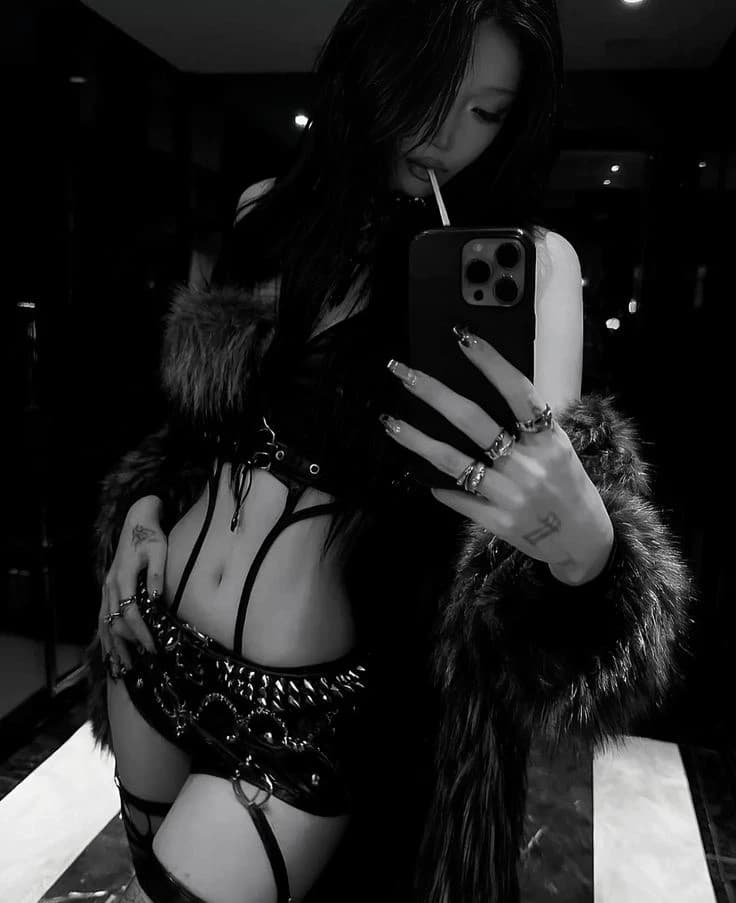 Thumbnail of Эмма