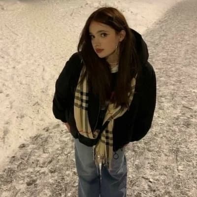 Thumbnail of Камила