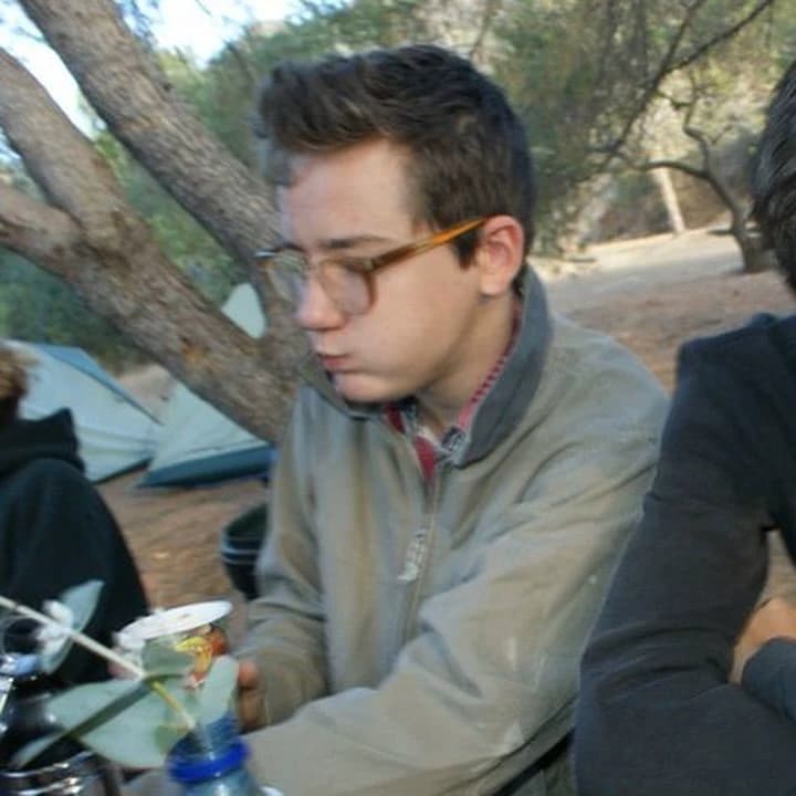 Thumbnail of Льюис Пулман