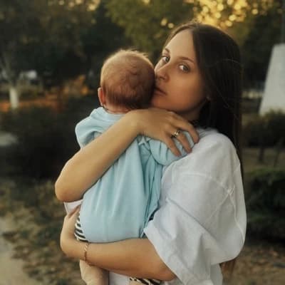 Thumbnail of Амина. Русская мать подростка