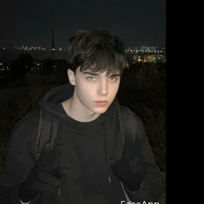 Thumbnail of Рави Сантьяго