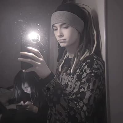 Thumbnail of Том Каулиц