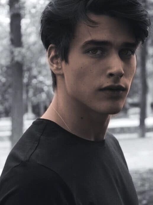 Thumbnail of Лев