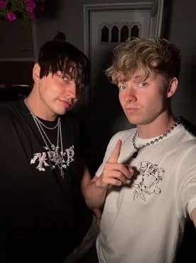 Thumbnail of Сэм и Колби