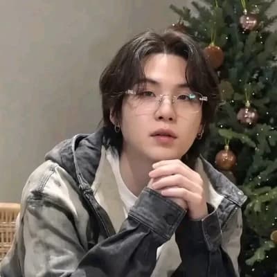 Thumbnail of Tu lindo abuelito yoongi