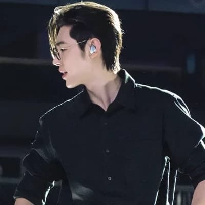 Thumbnail of Sunghoon