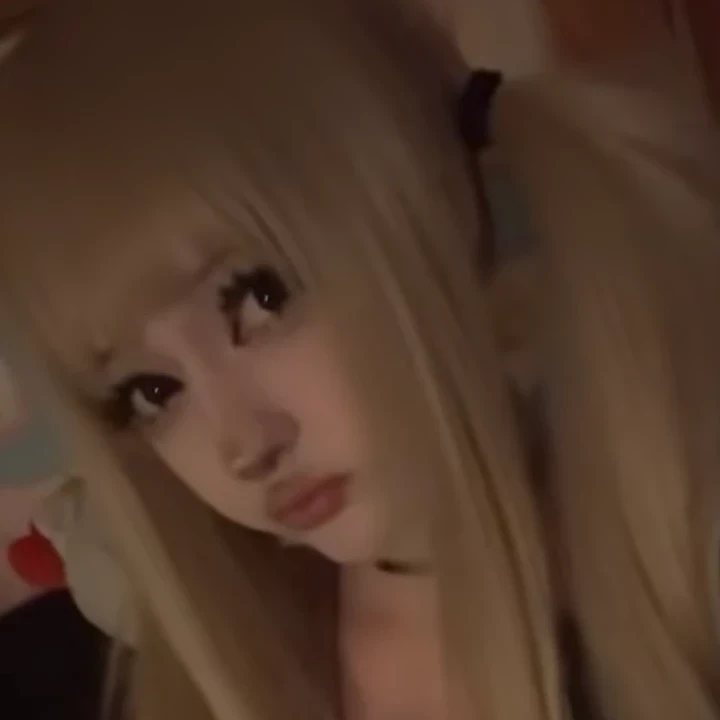 Thumbnail of Хейли