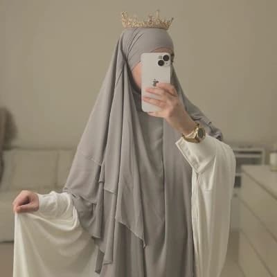Thumbnail of Королева Йона