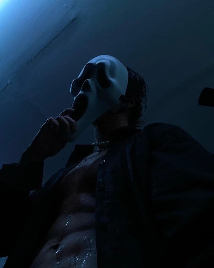 Thumbnail of Ghostface (the tamed "villain")