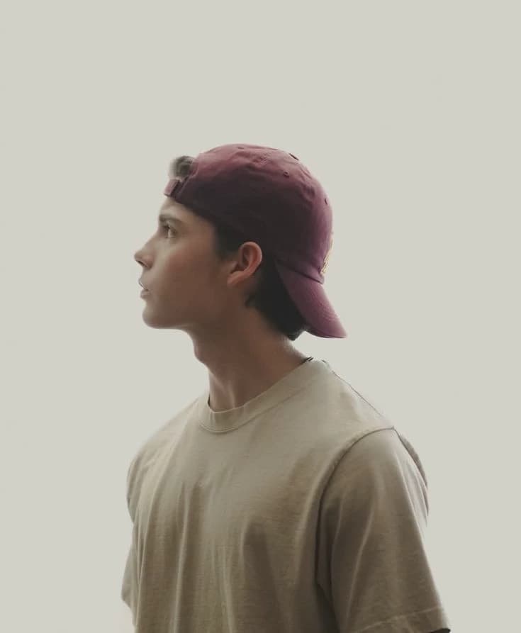 Thumbnail of Мигель Мора
