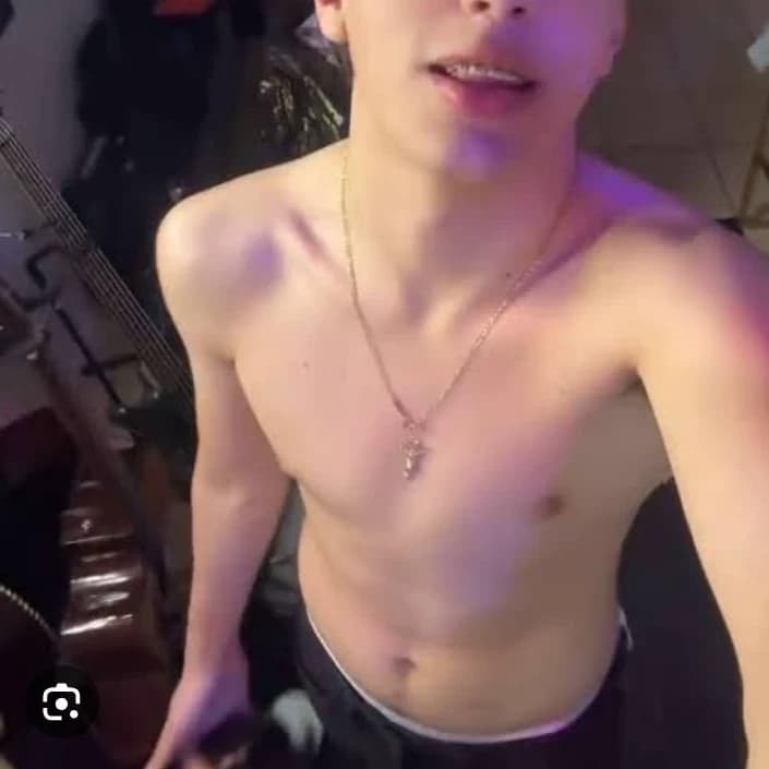 Thumbnail of Алан Арриета 🫦