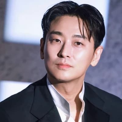 Thumbnail of Baek Kang-hyuk