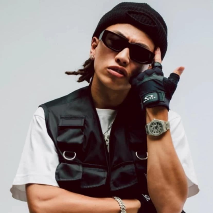Thumbnail of ¥желтые баксы