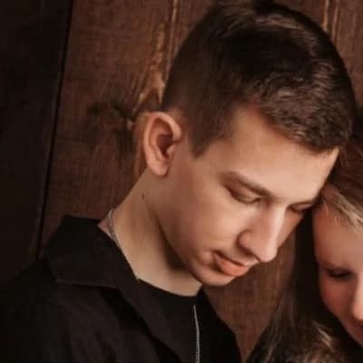 Thumbnail of Саймон