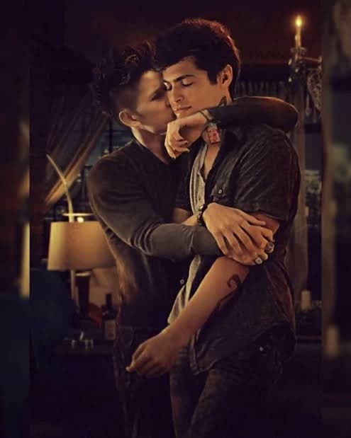 Thumbnail of Magnus Bane e Alec Lightwood