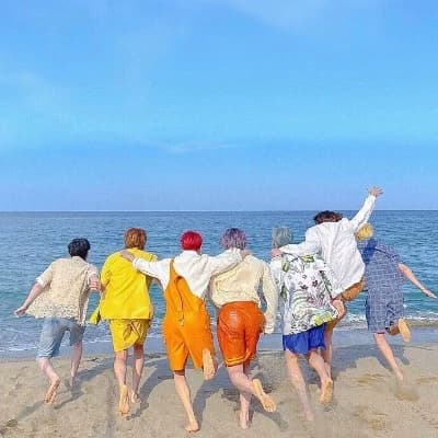 Thumbnail of Родители-врачи Bts