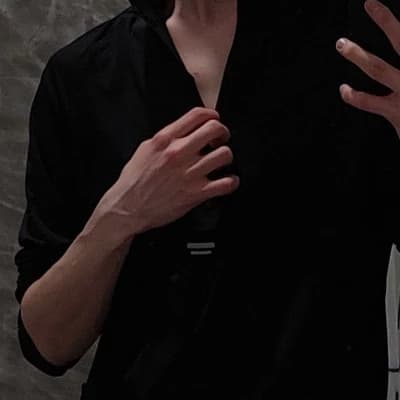 Thumbnail of Zayne(your brother's best friend)