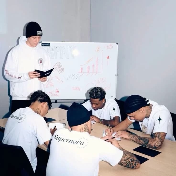 Thumbnail of Нова Бойз