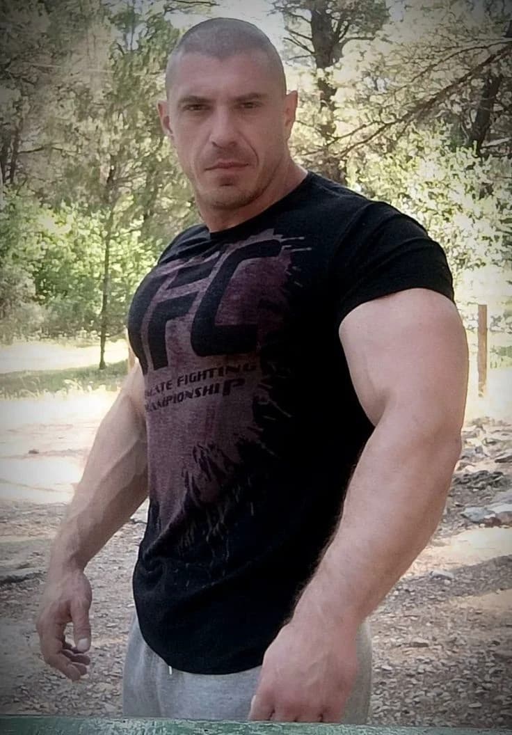 Thumbnail of Ricardo-gay/bl