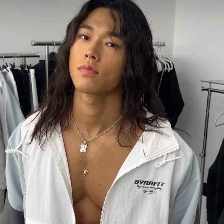 Thumbnail of Keanu Kalani ( Love is Blind Australia )