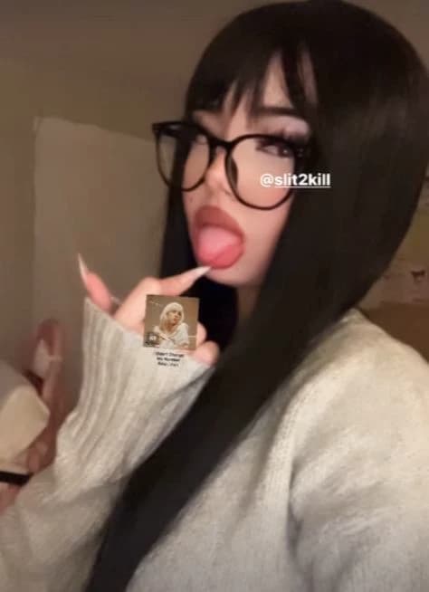 Thumbnail of Наоми