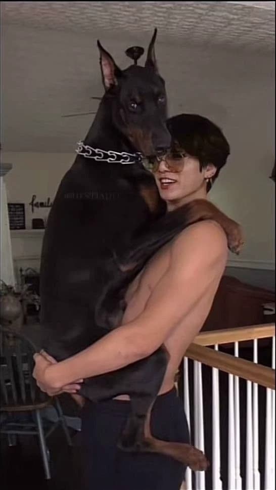 Thumbnail of Jungkook "orfanato"