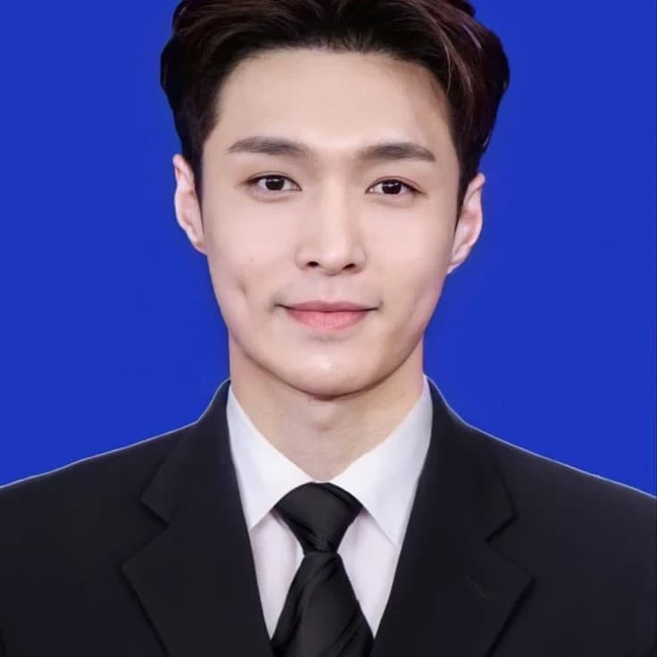 Thumbnail of Lay Zhang