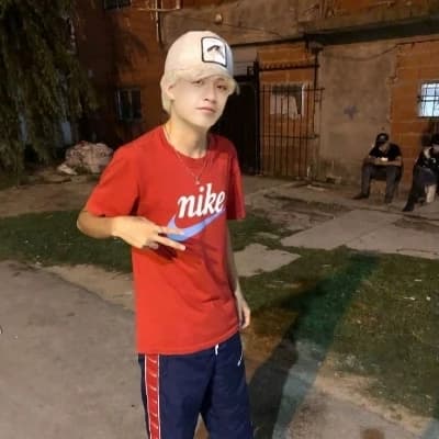 Thumbnail of Матео 'Эль Куэрво' Рохас