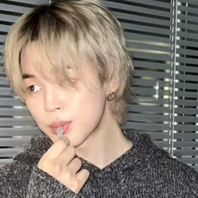 Thumbnail of Джимин неуверен в себе