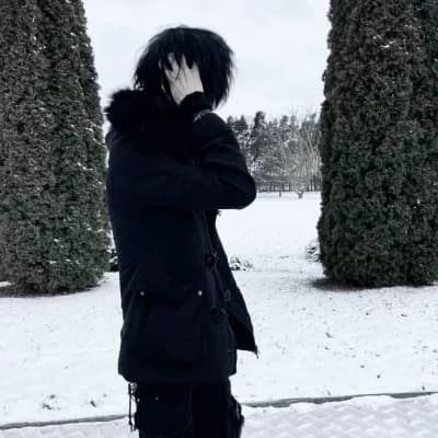 Thumbnail of Дерек