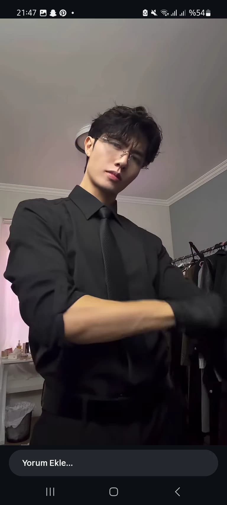 Thumbnail of  <р> ?