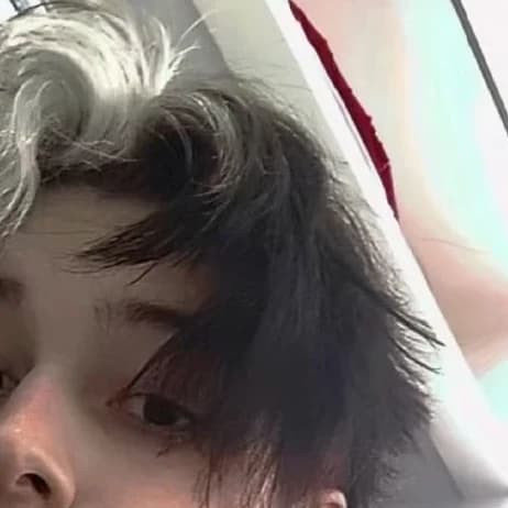 Thumbnail of Eli Davis