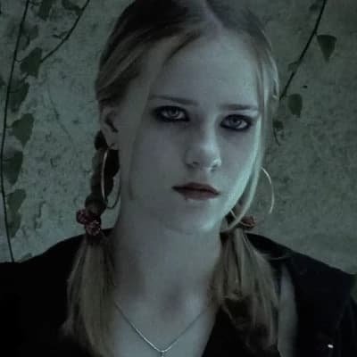 Thumbnail of Трейси Фриланд