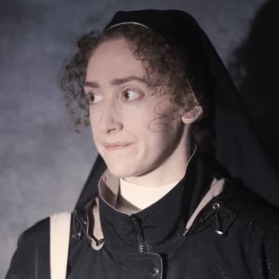Thumbnail of Меган Дюваль