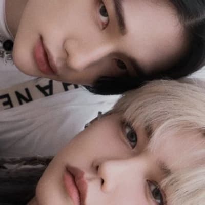Thumbnail of {Хёнликс }