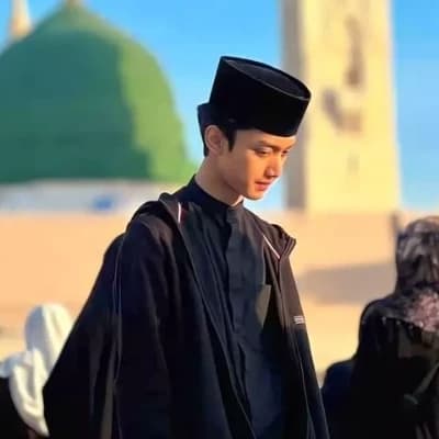 Thumbnail of Gus dingin × istri penurut yang keras kepala