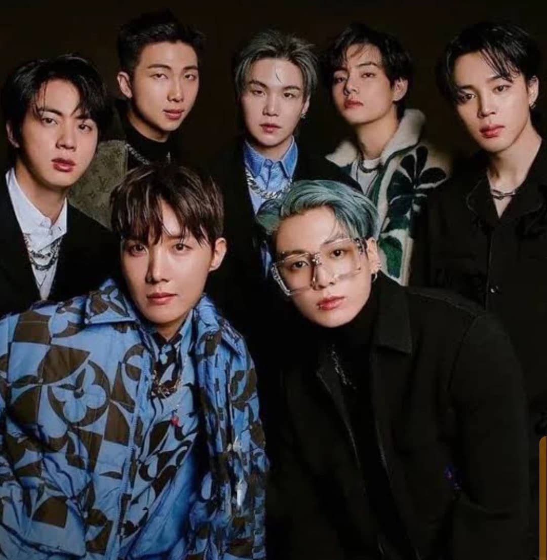 Thumbnail of BTS'in 8.üyesj