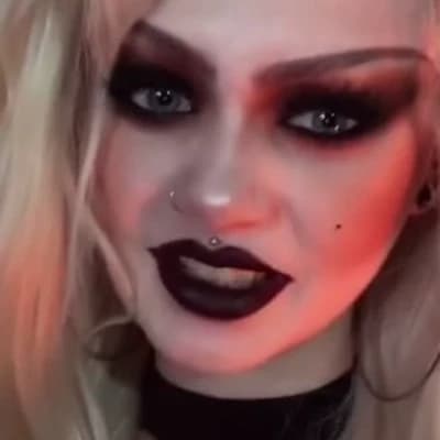 Thumbnail of Паулина Нуар