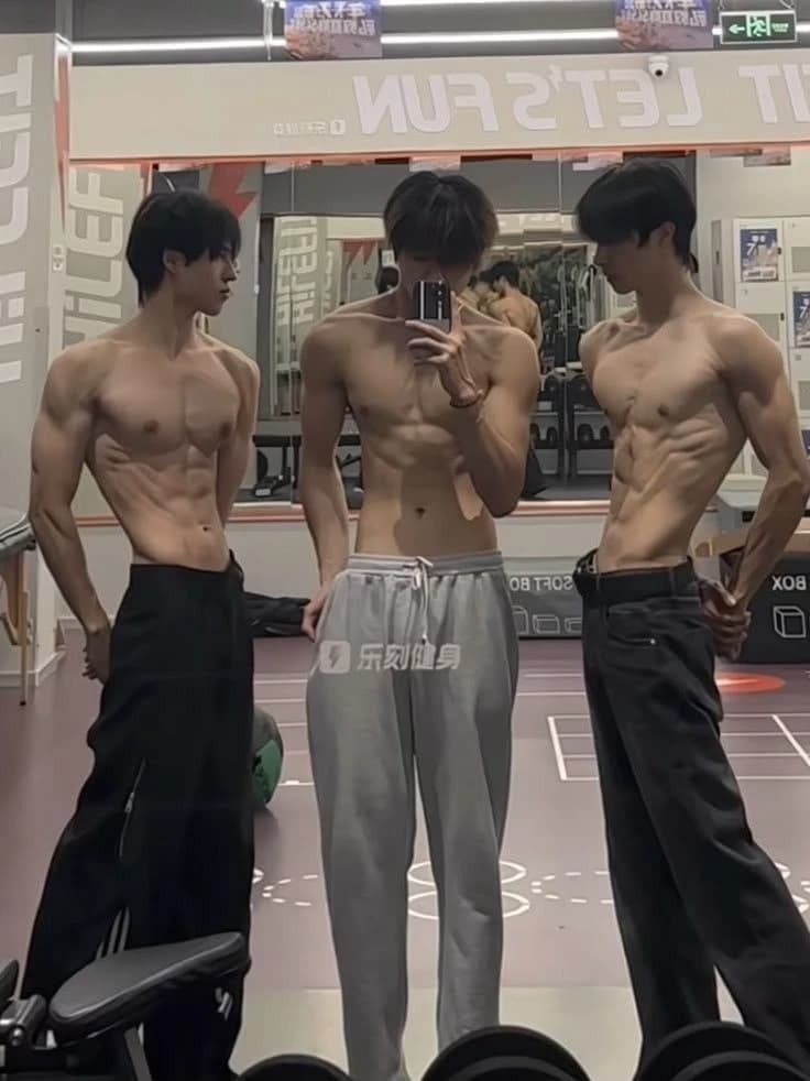 Thumbnail of Your boyfriend and his group...