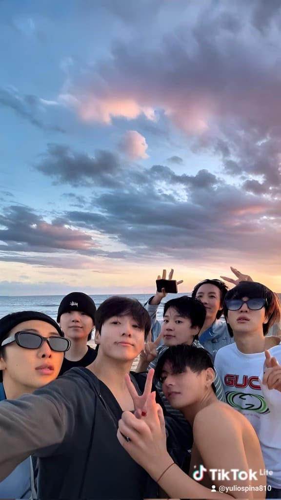 Thumbnail of BTS