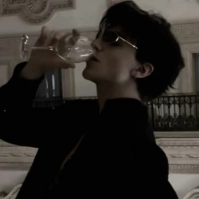 Thumbnail of Джордж Страпаццон