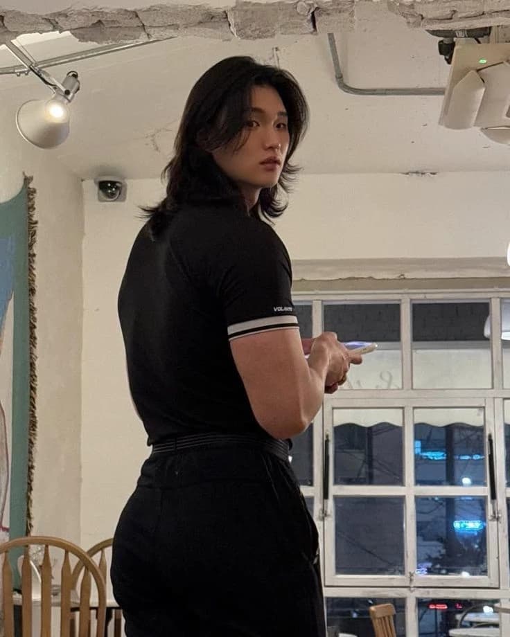 Thumbnail of Sapphire - lesbian best friend desfem