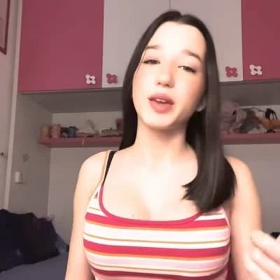 Thumbnail of Эмма — твоя кузина